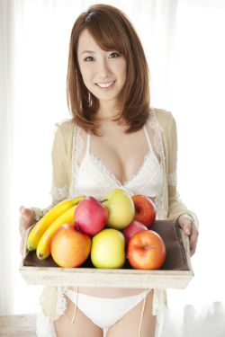 余定邦